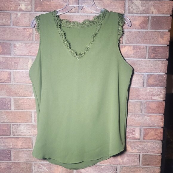 Women's Green Loose Neck Lace Trim Sleeveless Blouse - Size M/L - Picture 6 of 9
